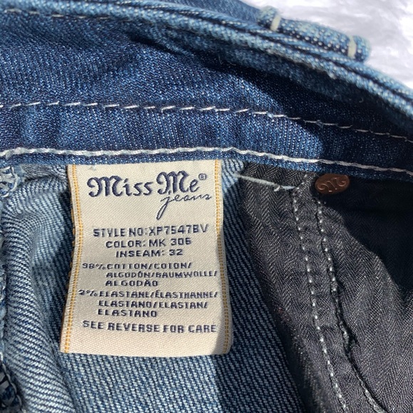 Miss Me Relaxed Boot Cut Jeans - Picture 4 of 4